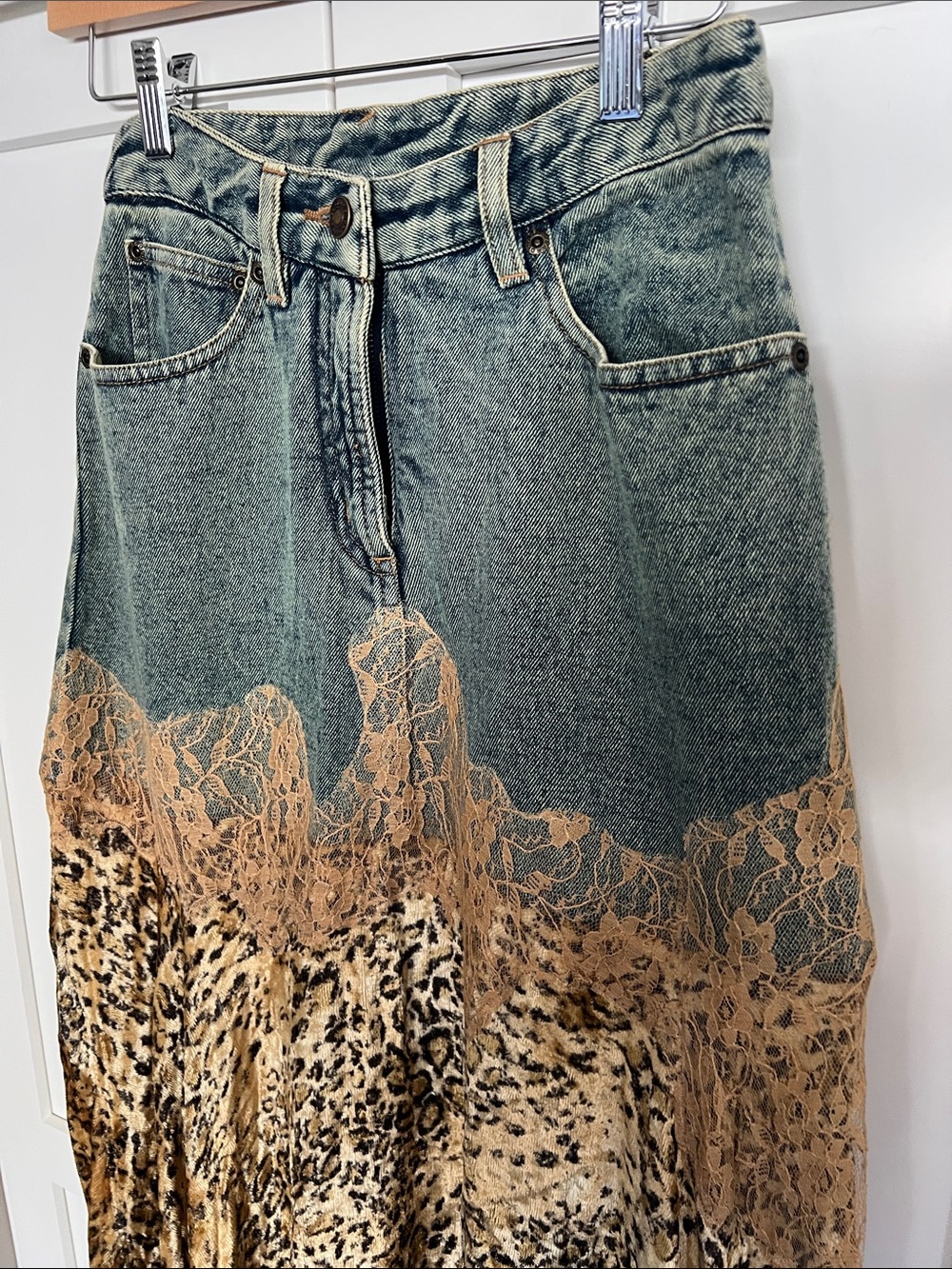 VTG Newport News Jeanology Denim Leopard Lace Maxi Skirt Size 2P Y2K Boho - Picture 4 of 7
